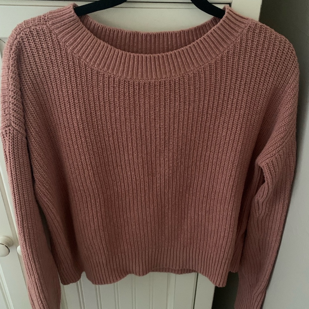 Salmon colored sweater